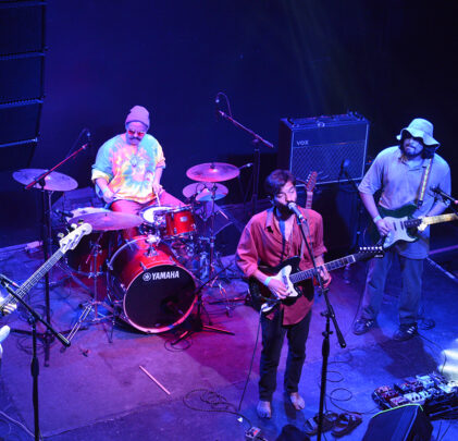 Ciclo Indie Rocks!: O Tortuga + Dinosaurios Surf Club