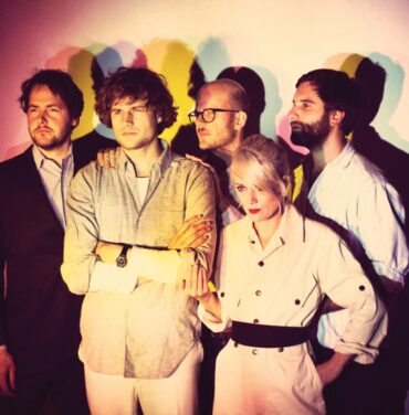 Shout Out Louds: Música sueca con influencias de Nueva York