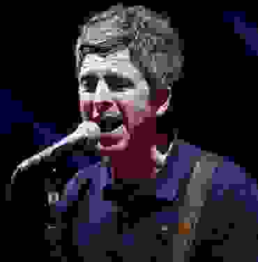 Noel Gallagher estrenó Here's a Candle (For Your Birthday Cake)