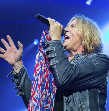 Def Leppard: Cuando los grandes van y regresan