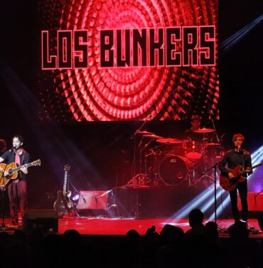 A la velocidad de Los Bunkers