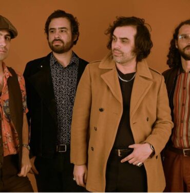 “Crash”, el nuevo tema de Enjambre