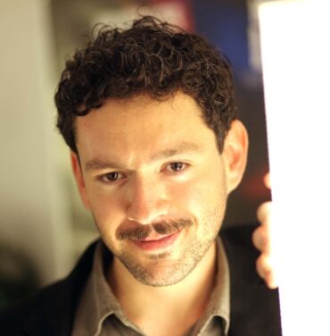 Bernardo Arellano: Entre la noche y el día