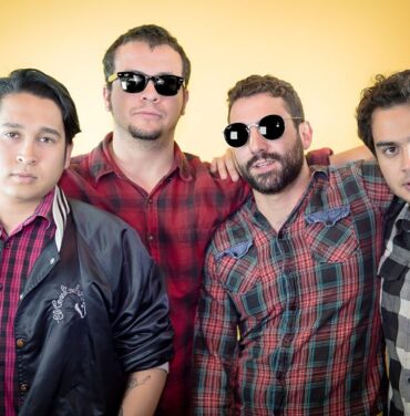 60 Tigres: El frenesí de tocar