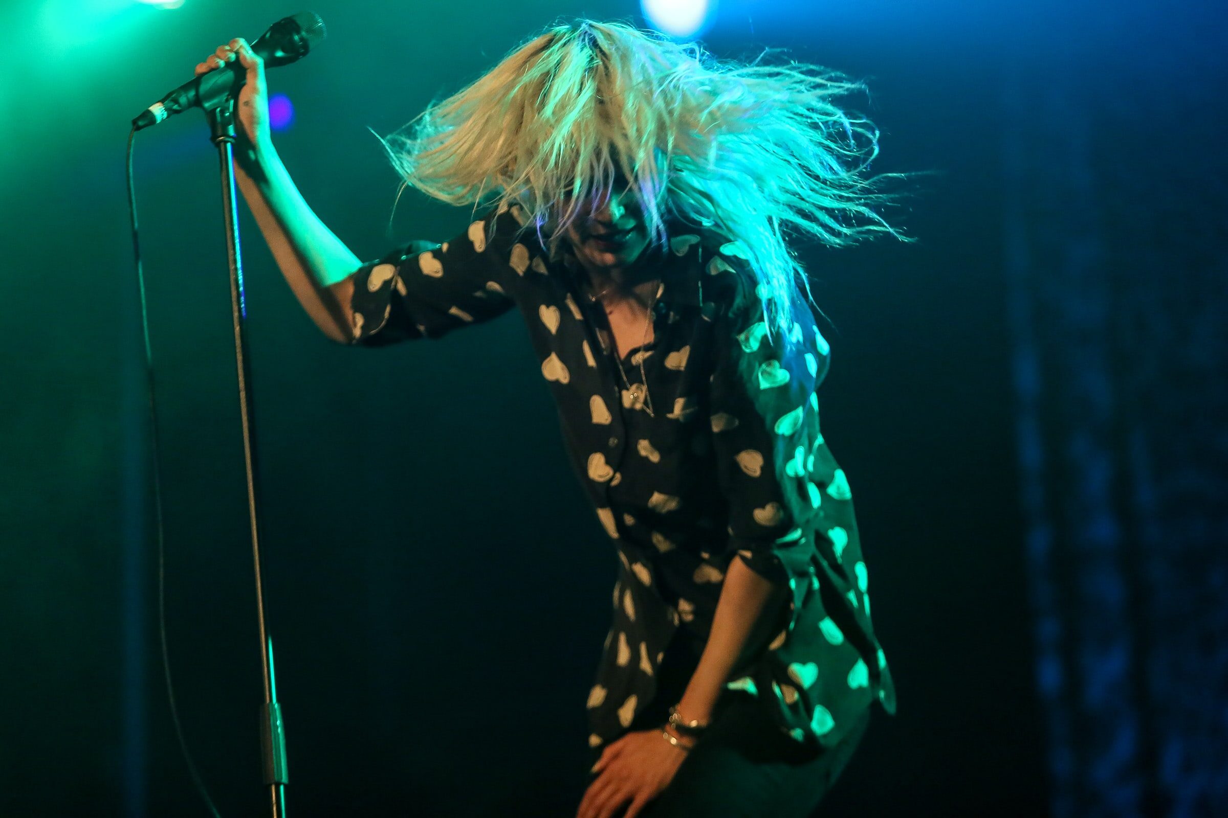 El mundo arrodillado ante The Kills