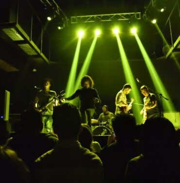 #CircuitoIndio: Los Daniels + Serbia