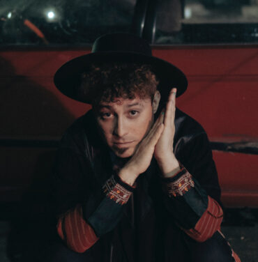 AJ Davila estrena “Always Something”