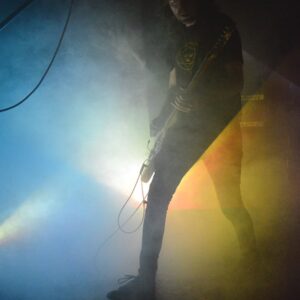 A Place To Bury Strangers en Caradura