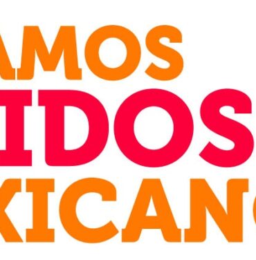 Estamos Unidos Mexicanos en el Zócalo de la Ciudad de México