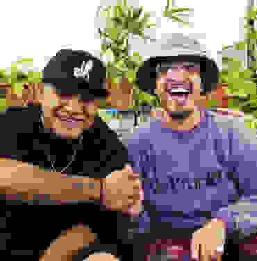 Aczino y Scoop Deville se unen en “La playa”