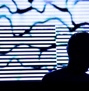 Aeroplane y ¿Dónde está el Cinema Ball Night?