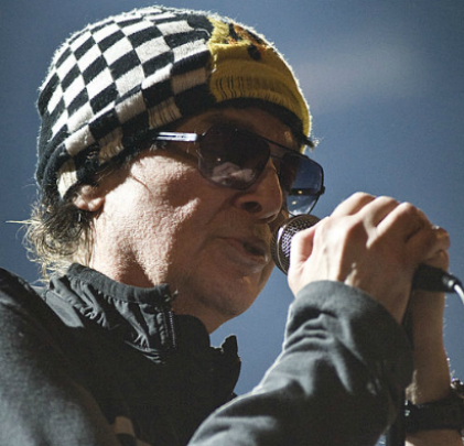 Mira el primer video póstumo de Alan Vega