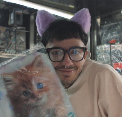 Aleex Raptor comparte “Aquí todo pasa igual”