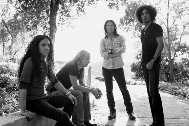 Alice in Chains presenta video oficial de hollow