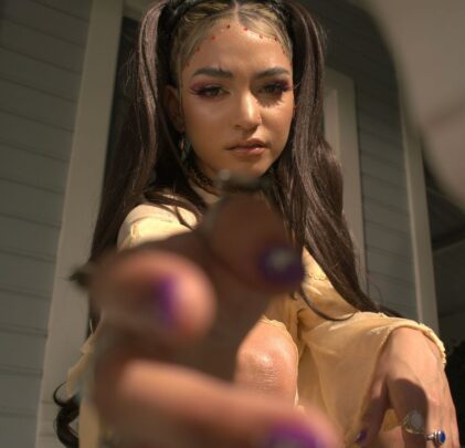 “Timeless”, el nuevo sencillo de Ambar Lucid