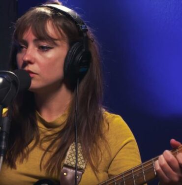Angel Olsen estrena tema: 