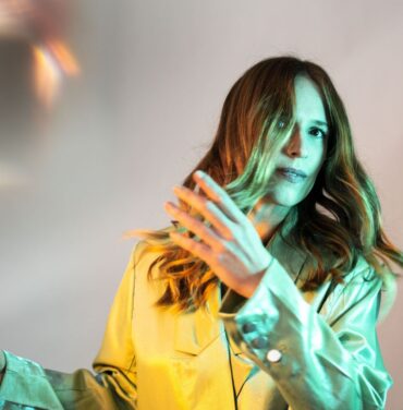 Anna Prior de Metronomy debuta en solitario con “Thank You For Nothing”
