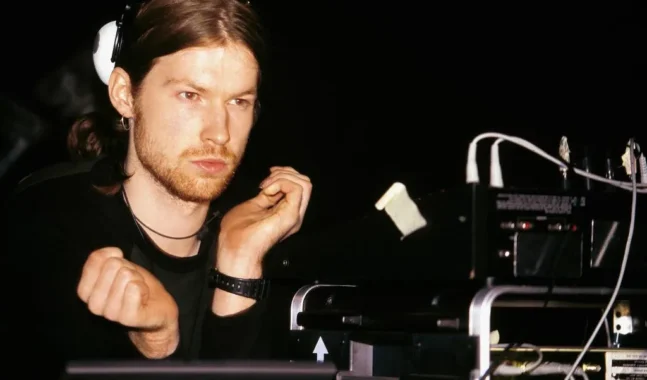 Aphex Twin fue DJ en una boda