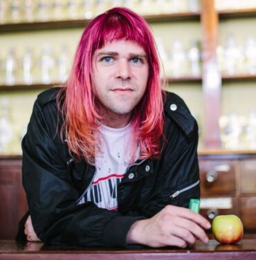 Ariel Pink compartió visual para 