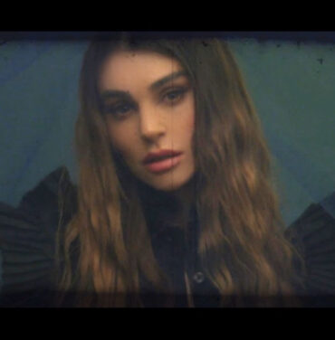 Aimée Osbourne comparte el video oficial para “House of Lies”
