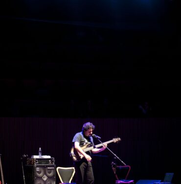 Manring, Gunn y Arreola: Tres bajos, una sola noche