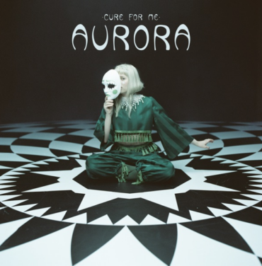 Escucha “Cure of Me”, lo nuevo de Aurora