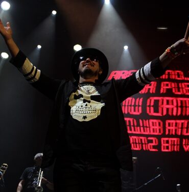 Los Auténticos Decadentes en El Plaza Condesa