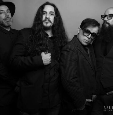 Azul Violeta dice adiós para siempre