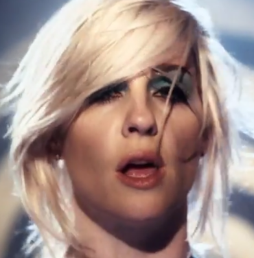 Brody Dalle estrena video para 