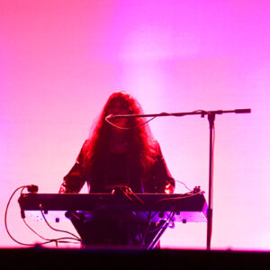 Beach House en el Pepsi Center WTC