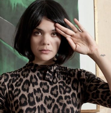Bat For Lashes estrena video para 