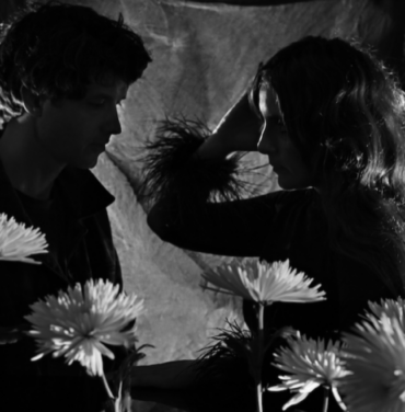 Beach House comparte 'Once Twice Melody: Chapter Two'