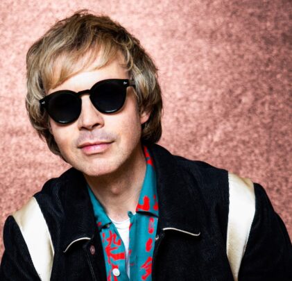 Beck estrena “Thinking About You”