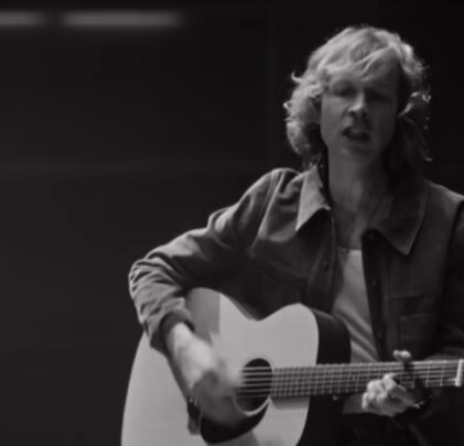 Beck deja la gira norteamericana de Arcade Fire