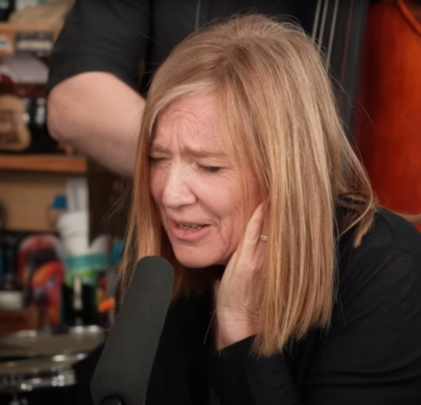 Beth Gibbons deslumbra en su Tiny Desk Concert