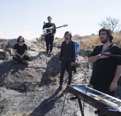 Big Big Love comparte video de 