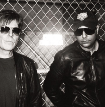 Johnny Marr y Andy Rourke de The Smiths juntos nuevamente