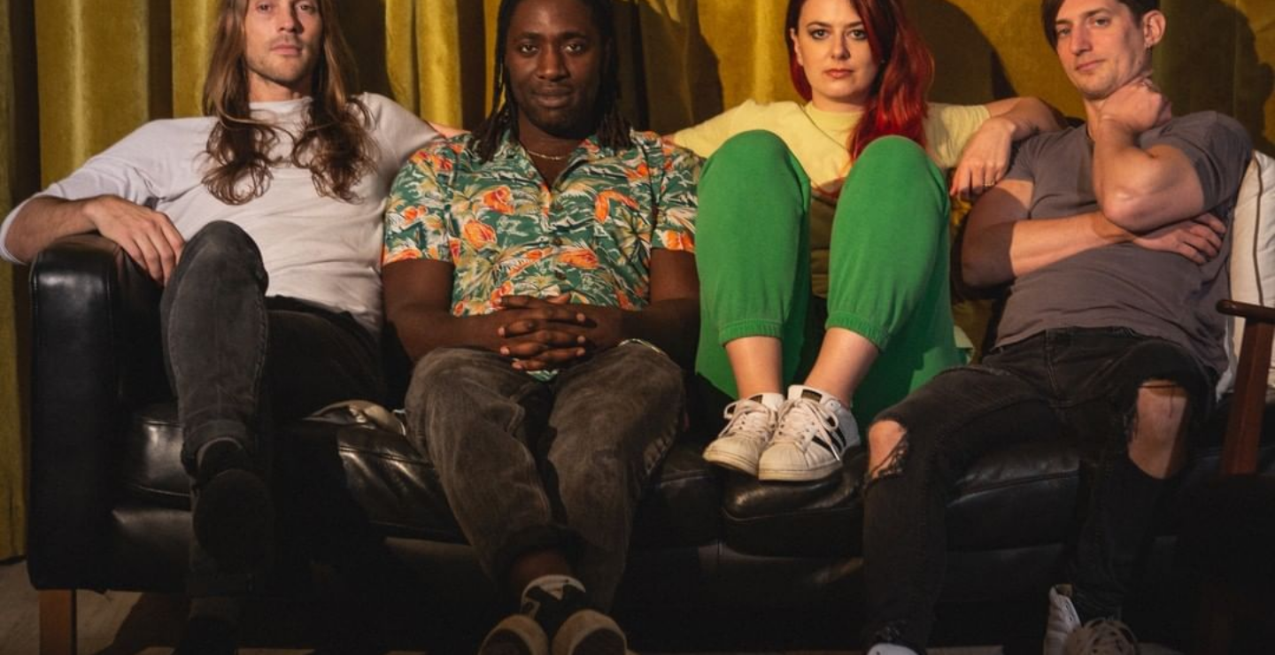 Bloc Party estrena “The Girls Are Fighting”
