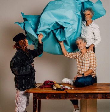 Blonde Redhead comparte single doble