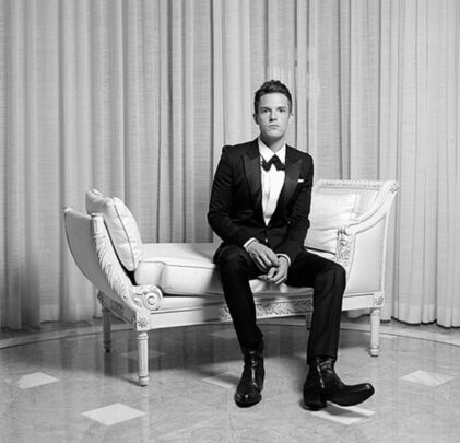Brandon Flowers estrenó el video en vivo de 