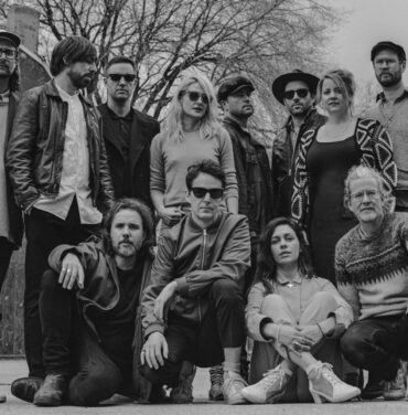 Broken Social Scene le hace cover a Tom Waits