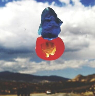 Bully - 'Feels Like'