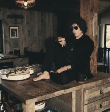 Bunbury anuncia 'Greta Garbo', un nuevo disco