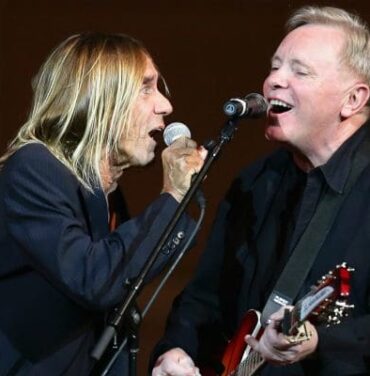 New Order e Iggy Pop tocan juntos 