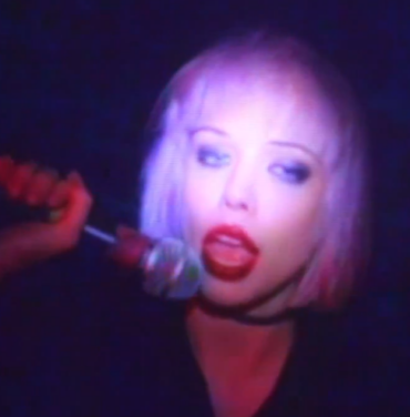 Crystal Castles está de estreno