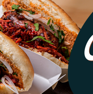 Para todo tipo de antojo está Coyotes: hot-dogs y po' boys