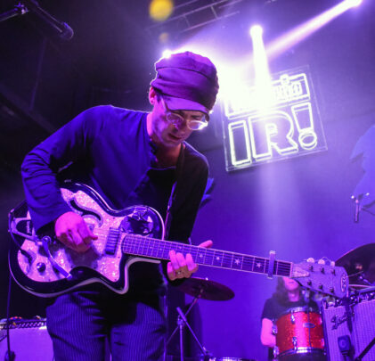 #SemanaIR Día 3: Clap Your Hands Say Yeah + Young Tender