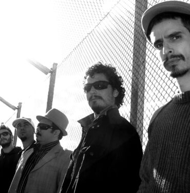 Los Cafres celebran su primer cuarto de siglo