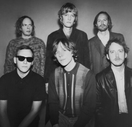 Cage the Elephant estrena “Out loud” y anuncia álbum
