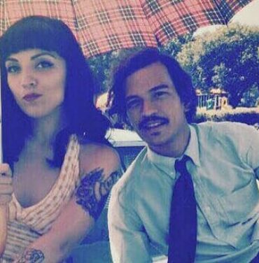Caloncho y Mon Laferte, doblete al Metropolitan